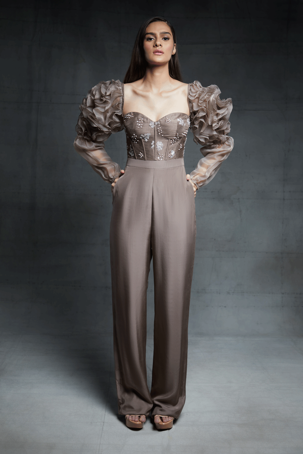 lakme-fashion-week-2020 Masumi Mewawalla lakme-fashion-week-2020 Masumi Mewawalla